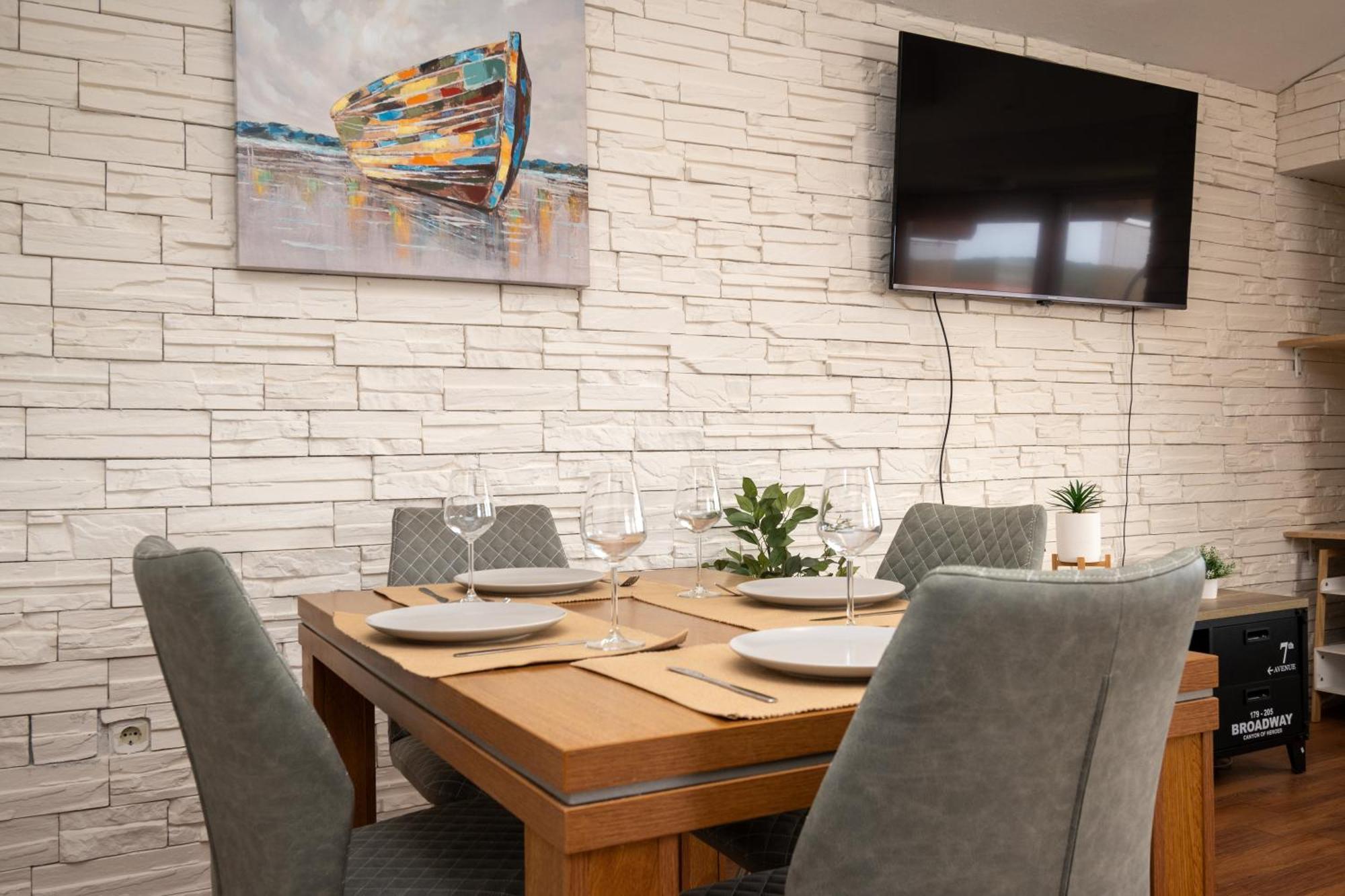 Apartment Dalmatino Posedarje Εξωτερικό φωτογραφία