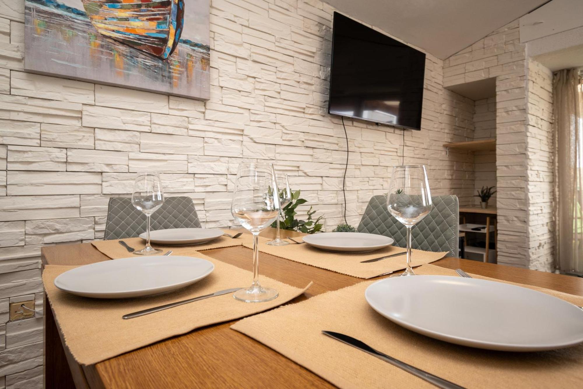 Apartment Dalmatino Posedarje Εξωτερικό φωτογραφία