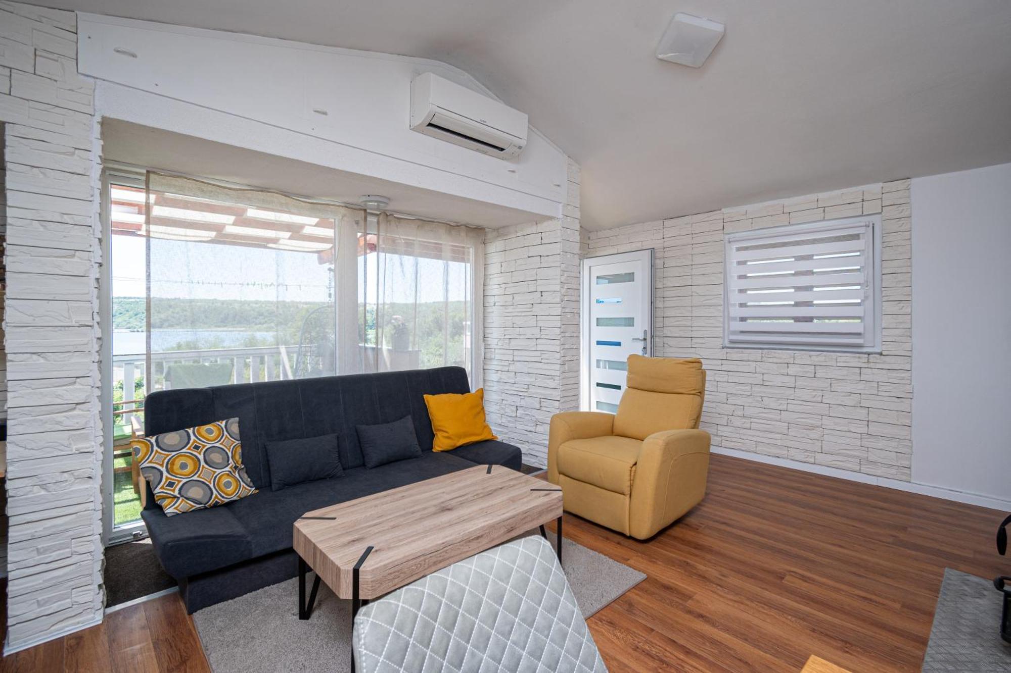 Apartment Dalmatino Posedarje Εξωτερικό φωτογραφία