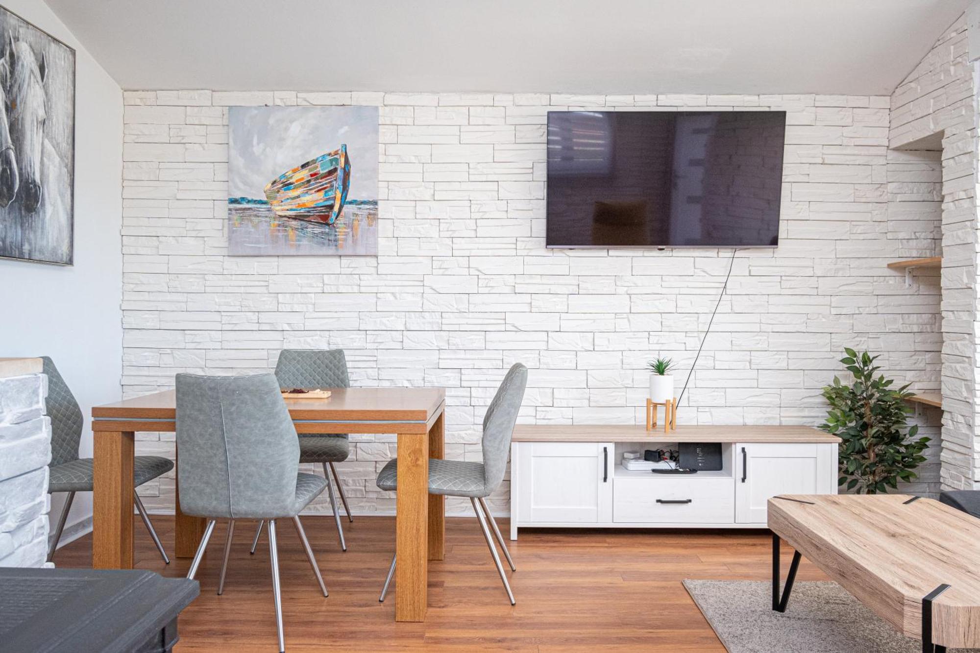 Apartment Dalmatino Posedarje Εξωτερικό φωτογραφία